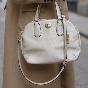 New Elegant Coach Cream Handbag